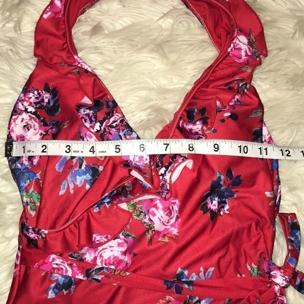 NEW ModCloth Reese One-Piece Red Floral Swimsuit - Picture 4 of 8